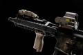 Strike Industries - Chwyt Picatinny Angled Vertical Grip - Long - FDE - SI-AR-CMAG-RAIL-L-FDE